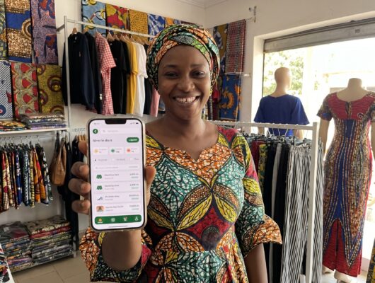 3 signes évidents qu'il faut abandonner le carnet papier pour gérer votre boutique